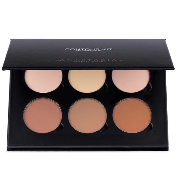 Anastasia Beverly Hills Other - NWT ANASTASIA BEVERLY HILLS COUNTOUR KIT - LIGHT TO MEDIUM - FACTORY SEALED-NEW